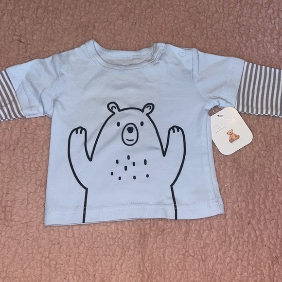 Baby Boy Bundle. Size 0-3 months - Picture 5 of 10